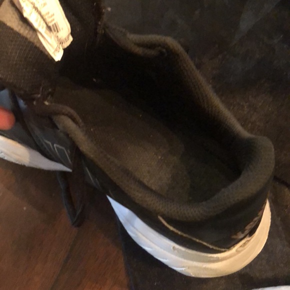 KSwiss Classic LaceUp athletic shoes - Picture 7 of 8